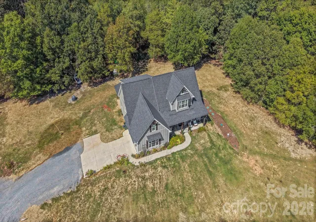 Photo 3 of Single family home for sale at 9435b Oak Grv Rd, Stanfield, NC 28163 | MLS# 4427007 | Listing updated on 2026-09-29
