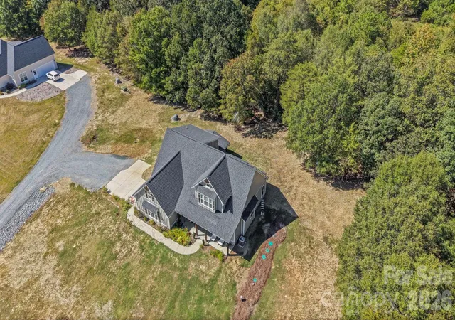 Photo 4 of Single family home for sale at 9435b Oak Grv Rd, Stanfield, NC 28163 | MLS# 4427007 | Listing updated on 2026-09-29