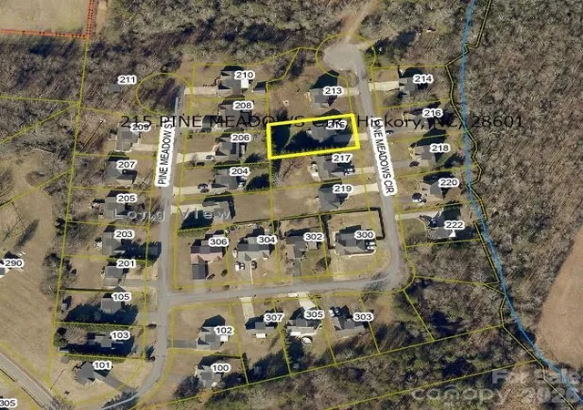 Photo 48 of Single family home for sale at 215 Pine Meadows Cir, Hickory, NC 28601 | MLS# 4427017 | Listing updated on 2026-09-29