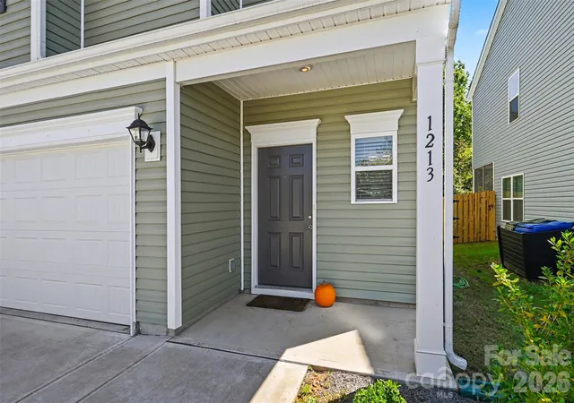 Photo 3 of Single family home for sale at 1213 Red River Dr, Salisbury, NC 28144 | MLS# 4427028 | Listing updated on 2026-10-05