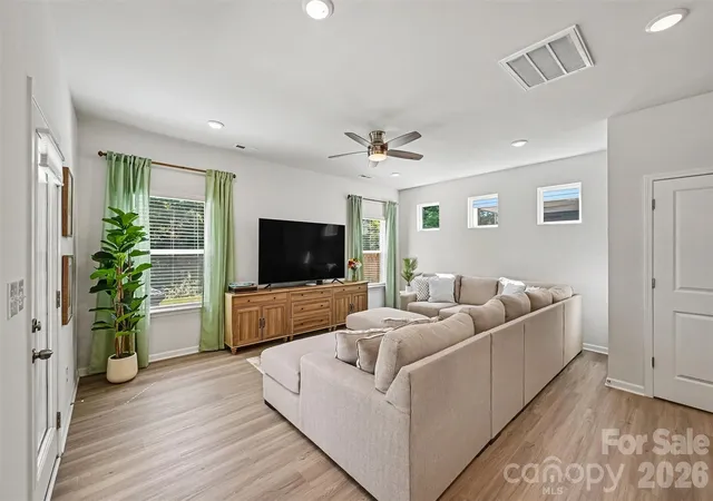 Photo 4 of Single family home for sale at 1213 Red River Dr, Salisbury, NC 28144 | MLS# 4427028 | Listing updated on 2026-10-05