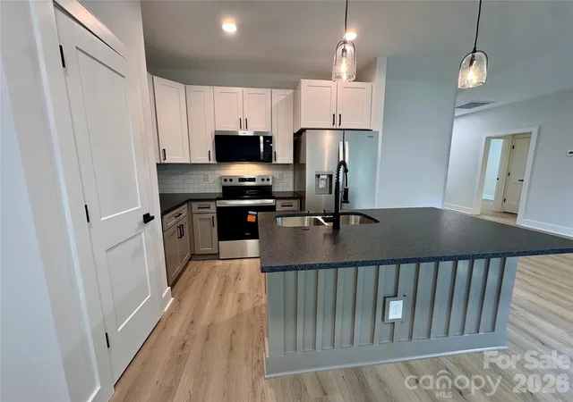 Photo 3 of Single family home for sale at 123 Brown St, Clover, SC 29710 | MLS# 4427031 | Listing updated on 2026-09-22