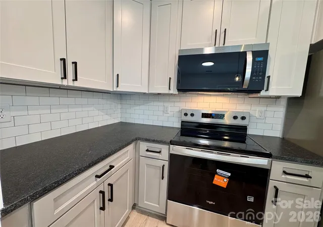 Photo 3 of Single family home for sale at 123 Brown St, Clover, SC 29710 | MLS# 4427031 | Listing updated on 2026-09-22