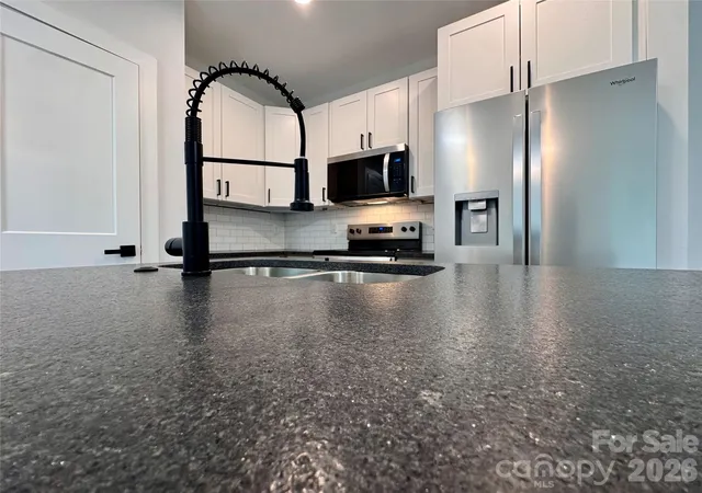 Photo 4 of Single family home for sale at 123 Brown St, Clover, SC 29710 | MLS# 4427031 | Listing updated on 2026-09-22