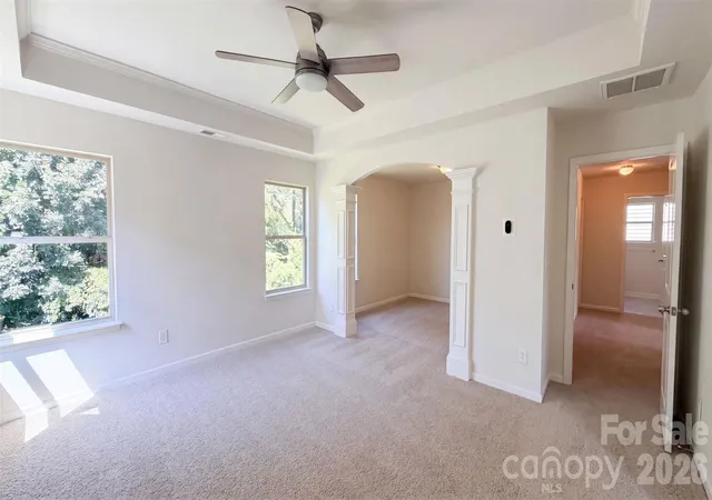 Photo 3 of Single family home for sale at 3807 Ernie Dr, Charlotte, NC 28269 | MLS# 4427050 | Listing updated on 2026-10-01