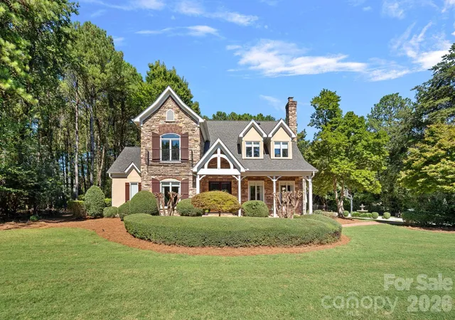 Photo 1 of Single family home for sale at 176 Vineyard Dr, Mooresville, NC 28117 | MLS# 4427053 | Listing updated on 2026-10-04