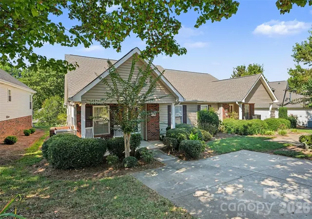 Photo 1 of Single family home for sale at 108 Bevington Way, Mooresville, NC 28117 | MLS# 4427055 | Listing updated on 2026-10-03