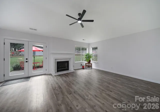 Photo 3 of Single family home for sale at 1383 Saint Katherines Way, Rock Hill, SC 29732 | MLS# 4427062 | Listing updated on 2026-09-28