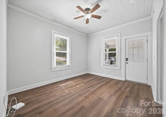 Photo 4 of Single family home for sale at 427 Oates St, Rock Hill, SC 29730 | MLS# 4427081 | Listing updated on 2026-09-23