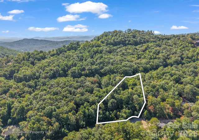 Photo 3 of Land for sale at 504 Barrington Dr, Asheville, NC 28803 | MLS# 4427084 | Listing updated on 2026-09-29