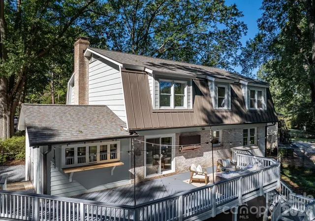 Photo 2 of Single family home for sale at 6607 Long Meadow Rd, Charlotte, NC 28210 | MLS# 4427099 | Listing updated on 2026-10-01