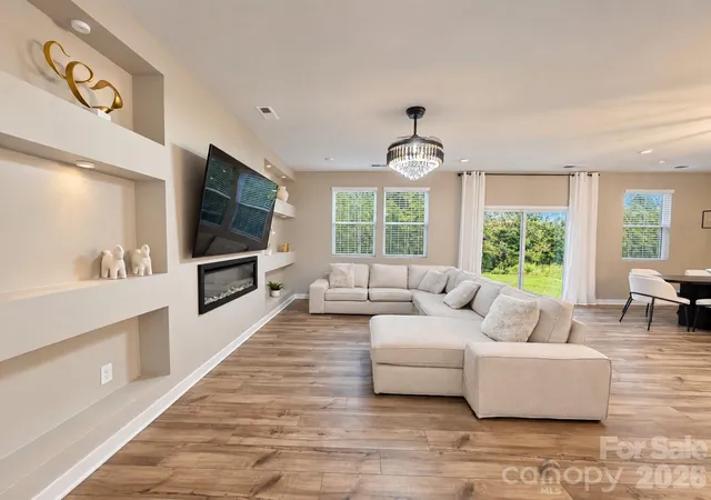 Photo 1 of Single family home for sale at 265 Bezelle Ave, York, SC 29745 | MLS# 4427101 | Listing updated on 2026-09-28