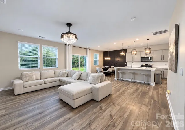 Photo 2 of Single family home for sale at 265 Bezelle Ave, York, SC 29745 | MLS# 4427101 | Listing updated on 2026-09-28