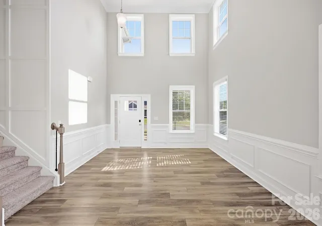 Photo 4 of Single family home for sale at 105 Yellow Birch Loop, Mooresville, NC 28117 | MLS# 4427102 | Listing updated on 2026-09-24