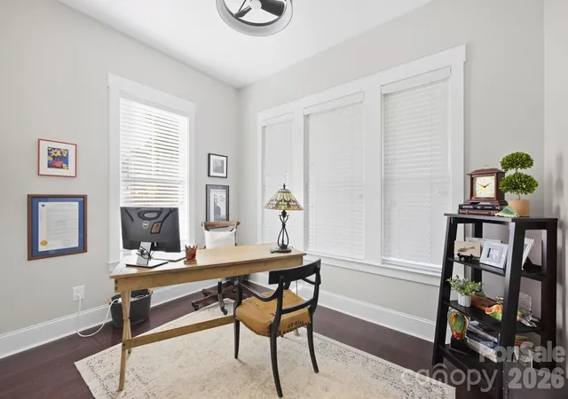 Photo 4 of Single family home for sale at 19034 Cypress Garden Dr, Davidson, NC 28036 | MLS# 4427124 | Listing updated on 2026-10-03