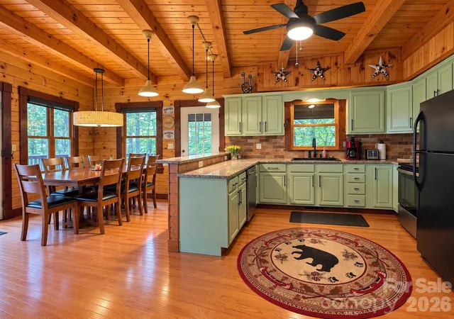 Photo 4 of Single family home for sale at 30 Baguette Blvd, Waynesville, NC 28785 | MLS# 4427125 | Listing updated on 2026-10-05