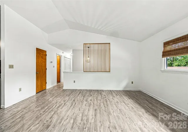 Photo 3 of Condo for sale at 117 View De Lake Dr, Etowah, NC 28729 | MLS# 4427129 | Listing updated on 2026-10-07
