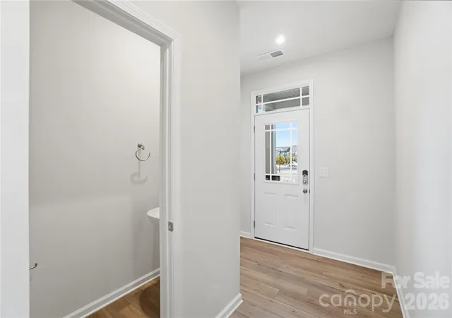 Photo 3 of Townhouse for sale at 5230 Wyes Oak Ln, Charlotte, NC 28269 | MLS# 4427136 | Listing updated on 2026-09-22