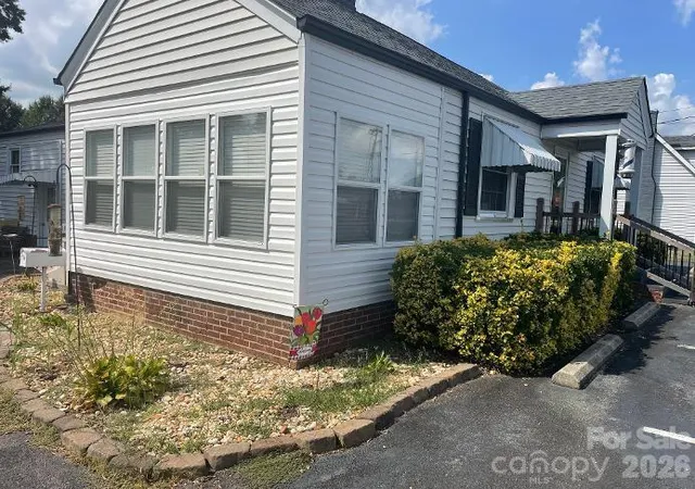 Photo 3 of Single family home for sale at 1670 Dale Earnhardt Blvd, Kannapolis, NC 28083 | MLS# 4427144 | Listing updated on 2026-10-29