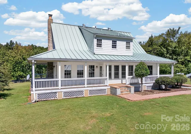 Photo 3 of Single family home for sale at 9702 Quail Cvs Ct, Indian Trail, NC 28079 | MLS# 4427145 | Listing updated on 2026-10-02