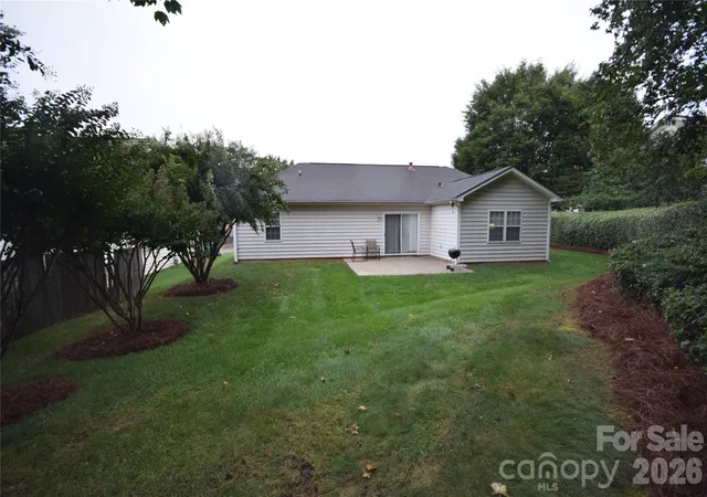 Photo 2 of Single family home for sale at 3703 Sipes Ln, Charlotte, NC 28269 | MLS# 4427150 | Listing updated on 2026-09-23