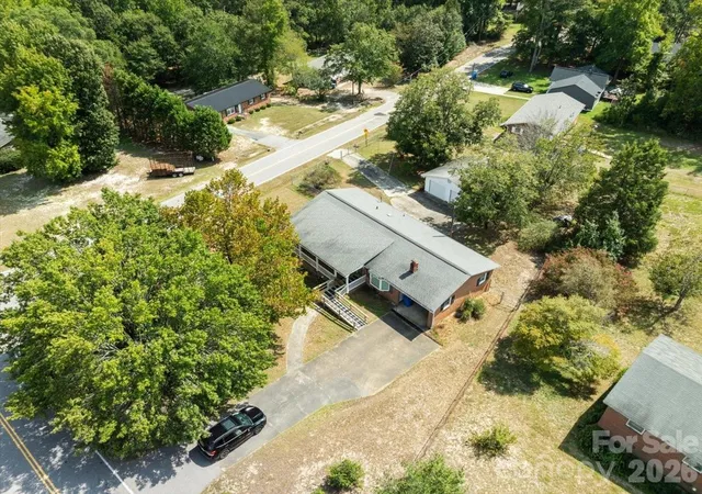 Photo 2 of Single family home for sale at 630 E Pigg St, Pageland, SC 29728 | MLS# 4427164 | Listing updated on 2026-09-24