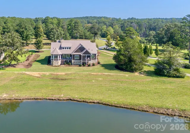 Photo 1 of Single family home for sale at 978 Mapleton Ln, Columbus, NC 28722 | MLS# 4427170 | Listing updated on 2026-09-24
