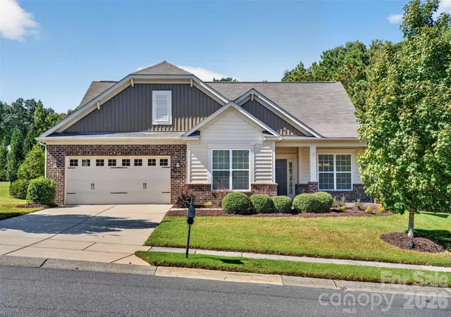 Photo 1 of Single family home for sale at 12910 Hunting Birds Ln, Charlotte, NC 28278 | MLS# 4427177 | Listing updated on 2026-09-30