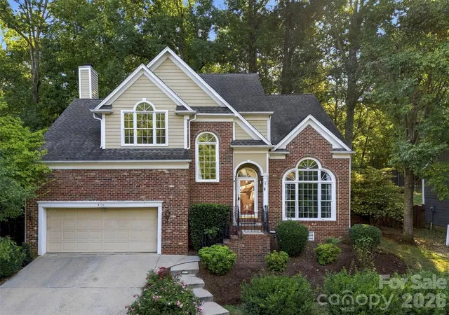 Photo 1 of Single family home for sale at 4131 Beauvista Dr, Charlotte, NC 28269 | MLS# 4427192 | Listing updated on 2026-09-22