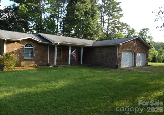 Photo 2 of Single family home for sale at 1453 Marshbrooke Ln, Catawba, NC 28609 | MLS# 4427196 | Listing updated on 2026-09-23