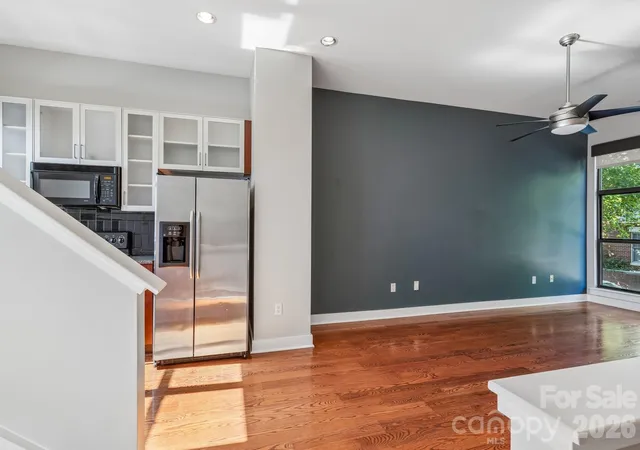 Photo 4 of Condo for sale at 664 Garden District Dr, Charlotte, NC 28202 | MLS# 4427198 | Listing updated on 2026-10-04