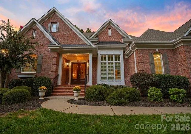 Photo 1 of Single family home for sale at 1348 Astoria Pkwy, Catawba, NC 28609 | MLS# 4427203 | Listing updated on 2026-10-17
