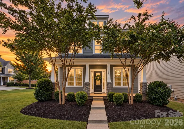 Single family home for sale at 2015 Kensley Dr, Waxhaw, NC 28173 | MLS# 4427211