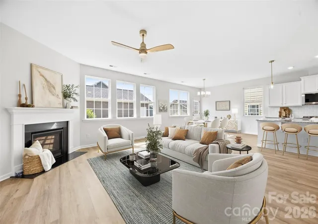 Photo 2 of Single family home for sale at 2015 Kensley Dr, Waxhaw, NC 28173 | MLS# 4427211 | Listing updated on 2026-09-24