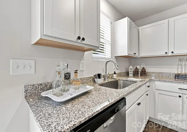 Photo 4 of Condo for sale at 123 Villa Ln, Lincolnton, NC 28092 | MLS# 4427216 | Listing updated on 2026-10-02