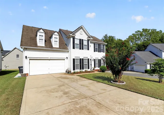 Photo 3 of Single family home for sale at 1811 Jeffrey Bryan Dr, Charlotte, NC 28213 | MLS# 4427234 | Listing updated on 2026-09-27