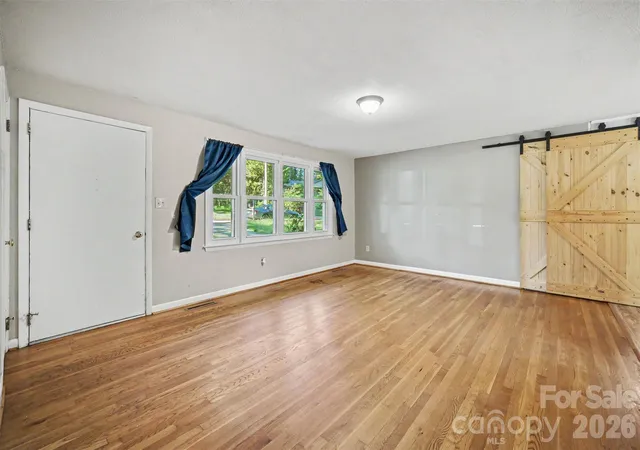Photo 3 of Single family home for sale at 623 Westside Dr, Newton, NC 28658 | MLS# 4427242 | Listing updated on 2026-10-06