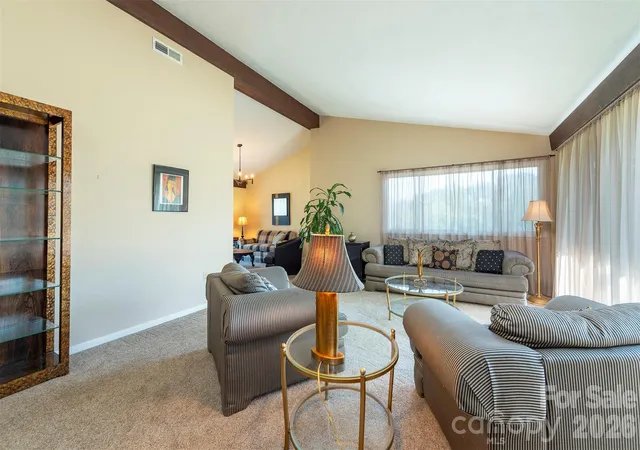 Photo 4 of Single family home for sale at 127 College Cir, Swannanoa, NC 28778 | MLS# 4427251 | Listing updated on 2026-09-29