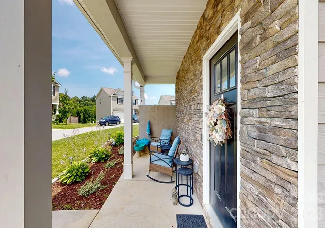 Photo 3 of Single family home for sale at 183 Marathon Ln, Candler, NC 28715 | MLS# 4427283 | Listing updated on 2026-09-23