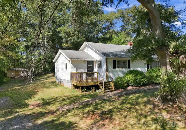 Photo 4 of Single family home for sale at 597 Boss Moore Rd, Ellenboro, NC 28040 | MLS# 4427294 | Listing updated on 2026-10-06