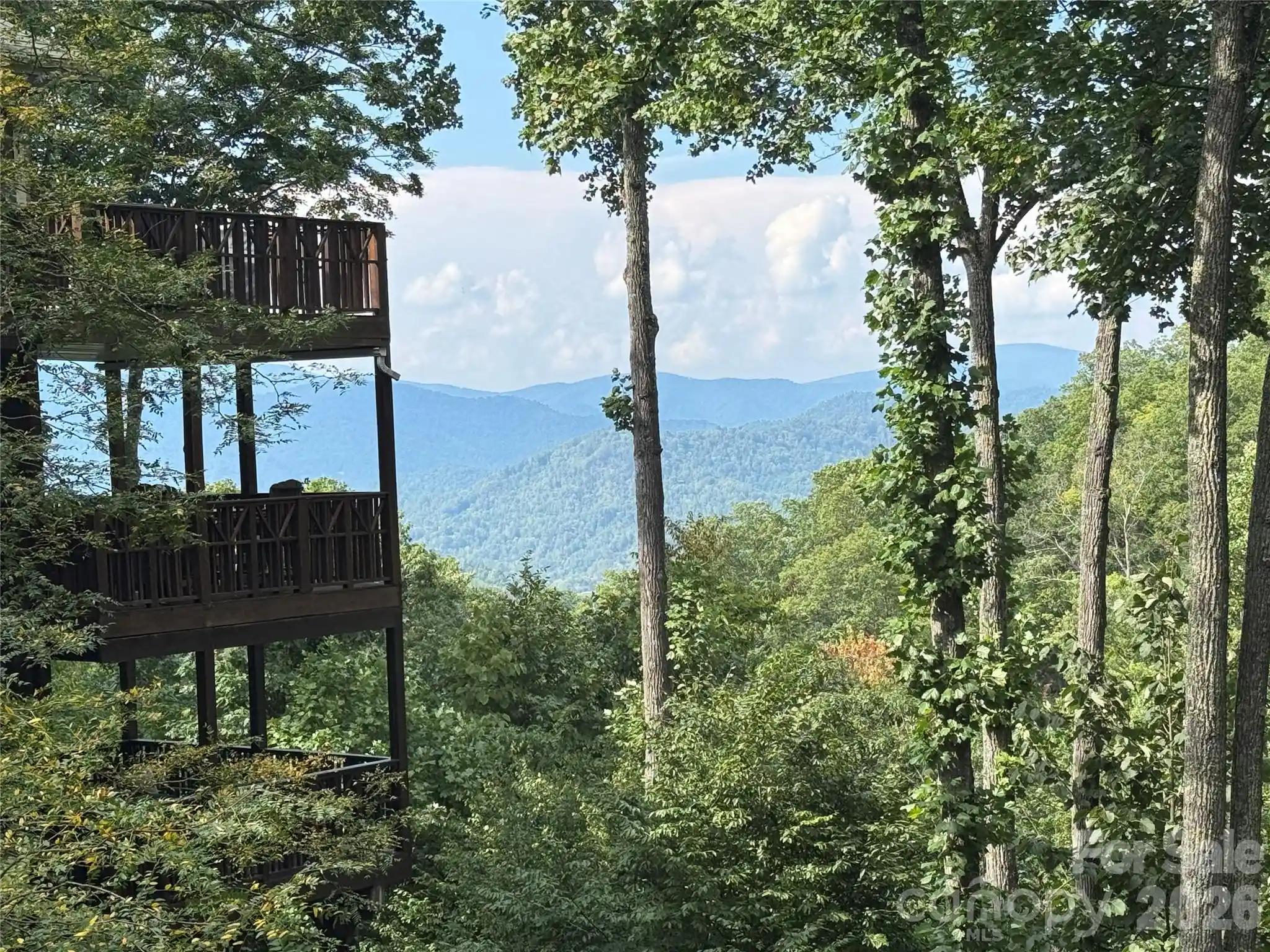 Listing Photo 2 - Condo for sale in 81 Creekside Wy located at 81 Creekside Wy, Burnsville, NC 28714 - Unit #F-301