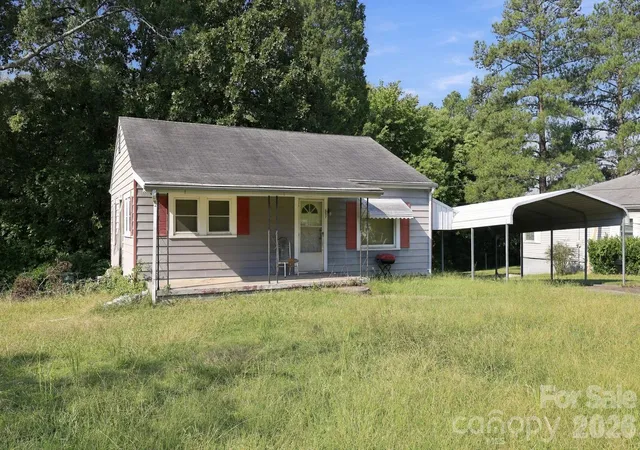 Photo 2 of Single family home for sale at 507 Fairbluff Ave, Salisbury, NC 28146 | MLS# 4427305 | Listing updated on 2026-09-24