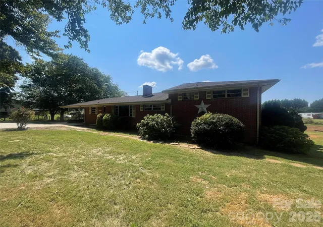 Photo 3 of Single family home for sale at 6345 Woodleaf Rd, Woodleaf, NC 27054 | MLS# 4427307 | Listing updated on 2026-10-05