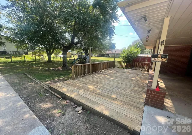 Photo 4 of Single family home for sale at 6345 Woodleaf Rd, Woodleaf, NC 27054 | MLS# 4427307 | Listing updated on 2026-10-05
