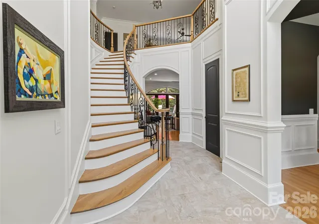 Photo 3 of Single family home for sale at 7936 Park Rd, Charlotte, NC 28210 | MLS# 4427314 | Listing updated on 2026-10-09