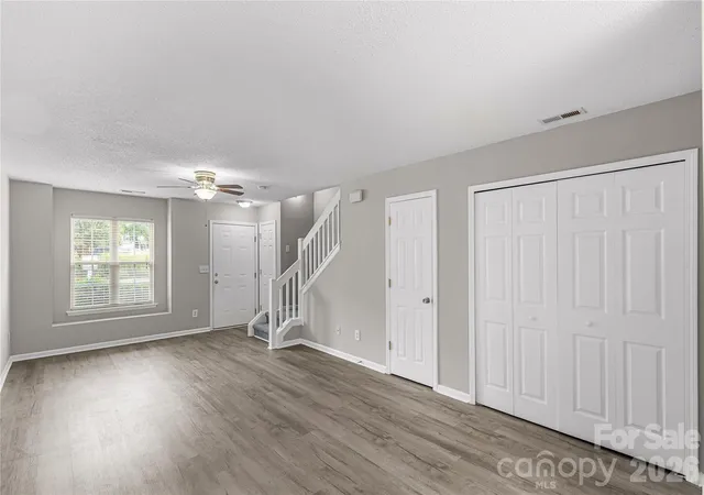 Photo 4 of Townhouse for sale at 6025 Leek Ct, Fort Mill, SC 29707 | MLS# 4427332 | Listing updated on 2026-09-26