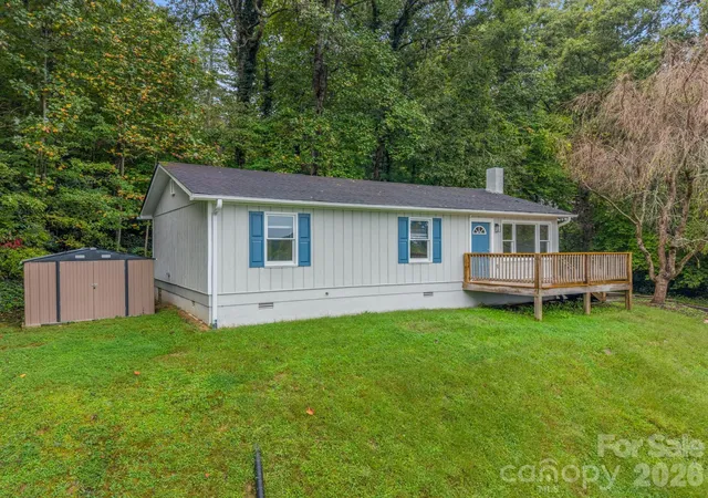Photo 1 of Single family home for sale at 117 Drexel Rd, Hendersonville, NC 28739 | MLS# 4427336 | Listing updated on 2026-09-27
