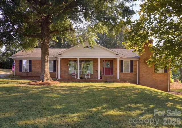 Photo 1 of Single family home for sale at 3910 Fallston Rd, Shelby, NC 28150 | MLS# 4427337 | Listing updated on 2026-10-09