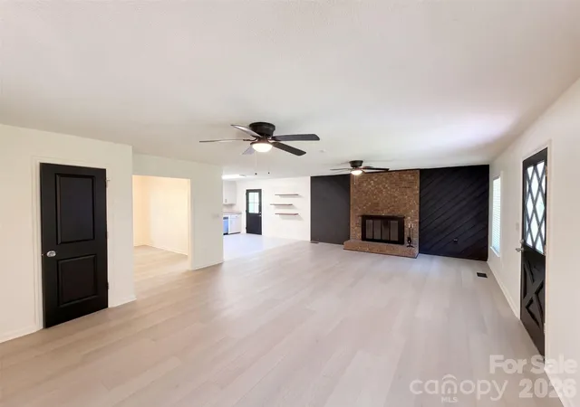 Photo 3 of Single family home for sale at 670 Mount Pleasant Rd W, Mount Pleasant, NC 28124 | MLS# 4427342 | Listing updated on 2026-09-22