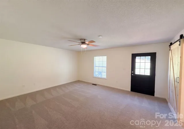 Photo 3 of Single family home for sale at 670 Mount Pleasant Rd W, Mount Pleasant, NC 28124 | MLS# 4427342 | Listing updated on 2026-09-22